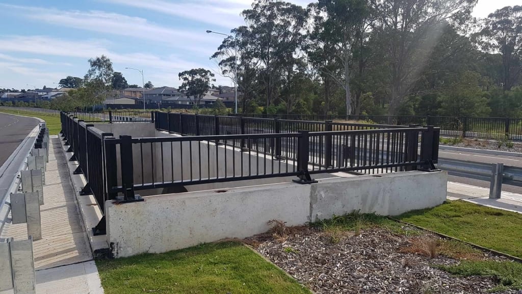 bridge safety fencing with rhino stop elite