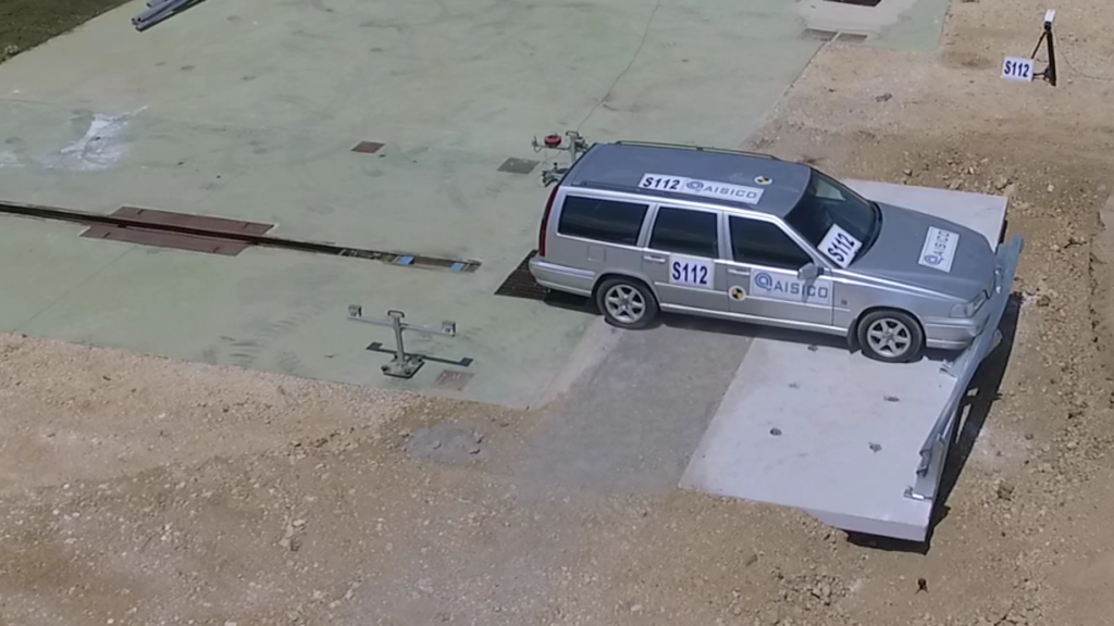 Full Scale Crash Testing Safe Direction